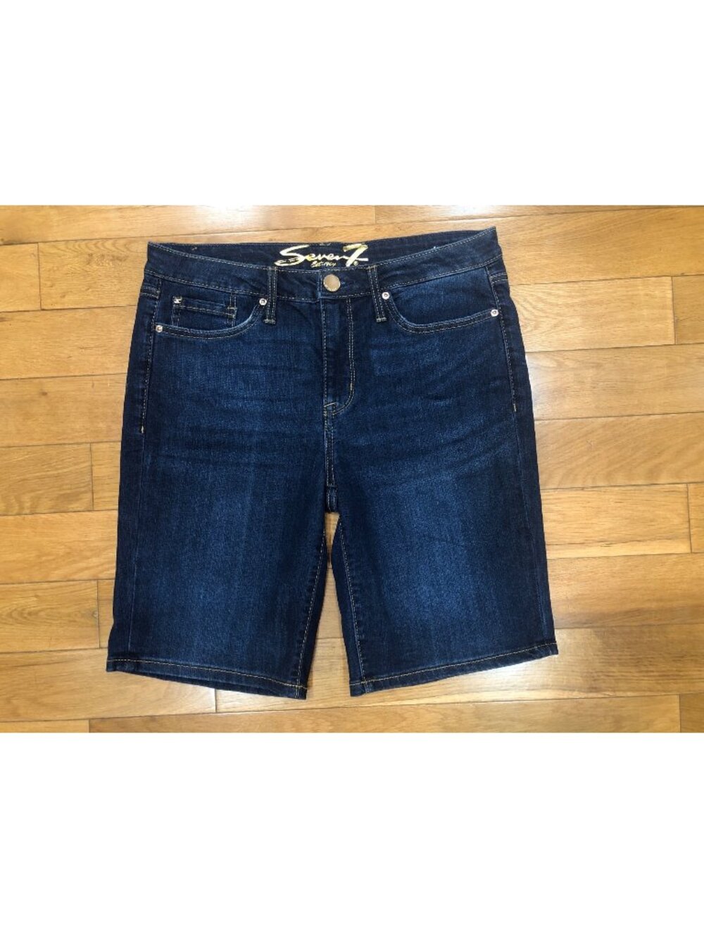 Seven7 Sunset Bermuda Dark Blue Jean Shorts Size 10 Classic All American Preppy